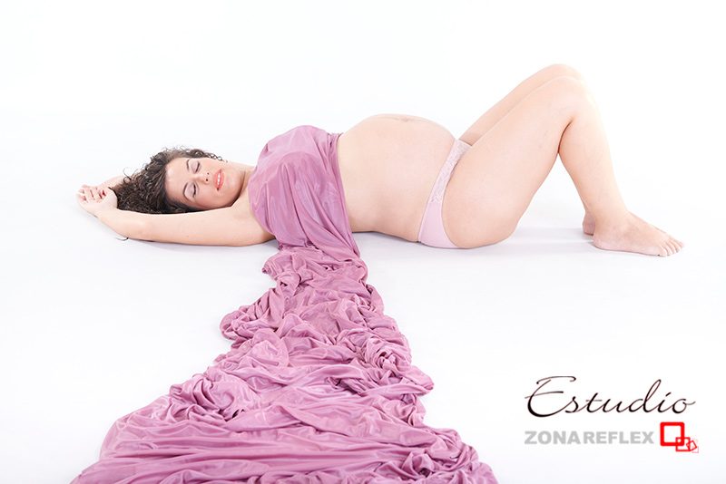 embarazada-premama-sesion-estudio-foto-embarazo-zonareflex-07